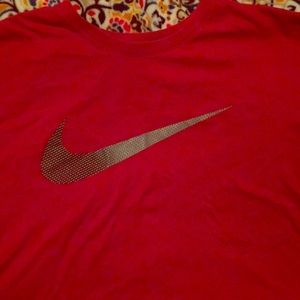Nike Men’s Tee Shirt